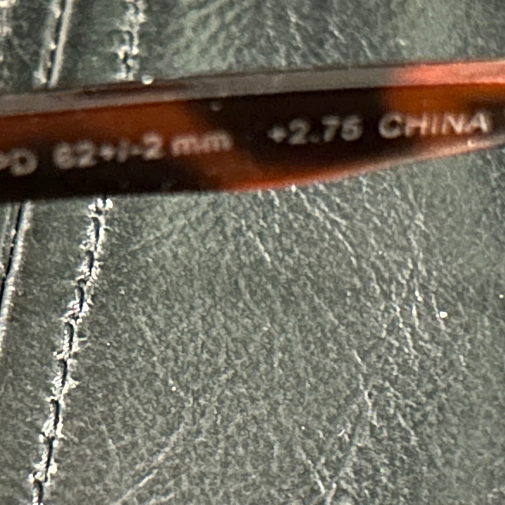 Tortoise Shell Rectangle Reading 2.75 Glasses - image 6